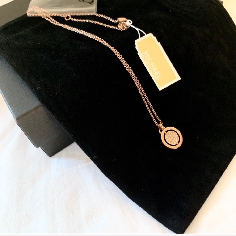 NWT authentic MK rose gold tone flip charm pendant - Picture 2 of 7